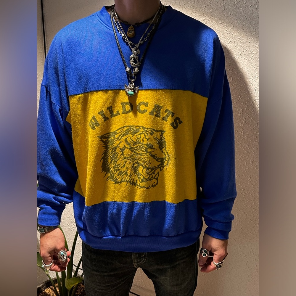 Vintage sweater